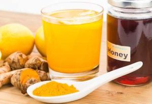 L’Élixir Matinal au Citron et au Curcuma